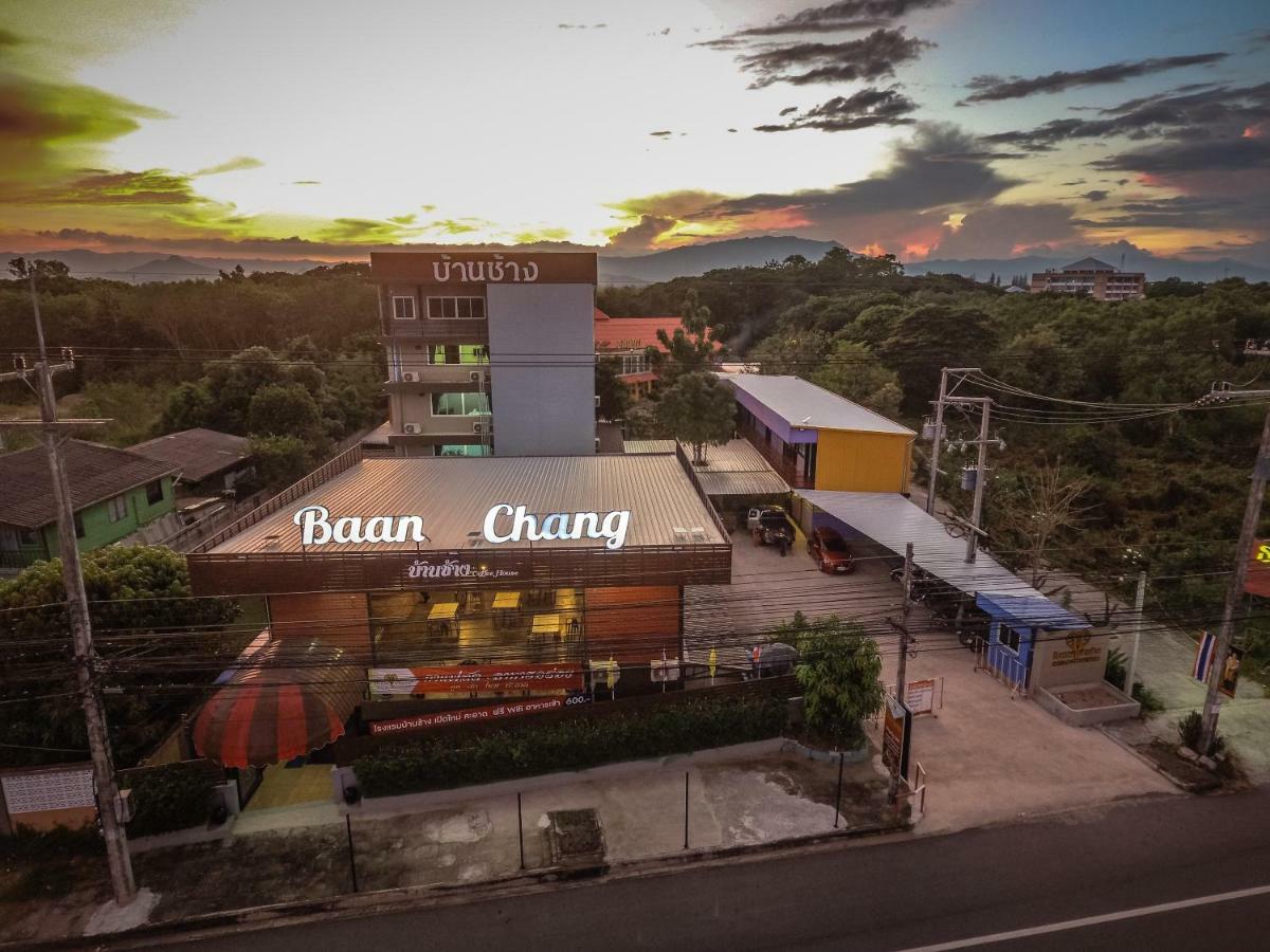 Baan Chang Hotel & Coffee House Tak Luaran gambar